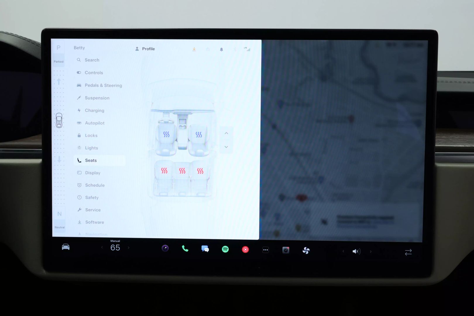2023 Tesla Model X - Image 29