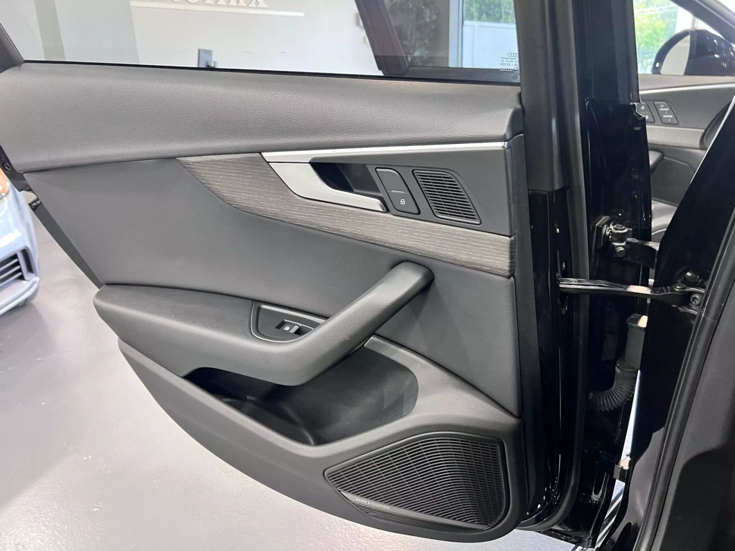 2018 Audi A4 Ultra Premium Plus Sedan 4d - Image 20