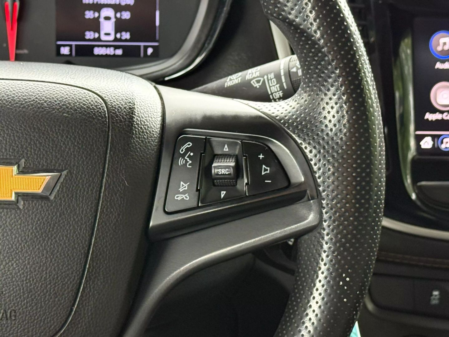 2020 Chevrolet Trax - Image 31