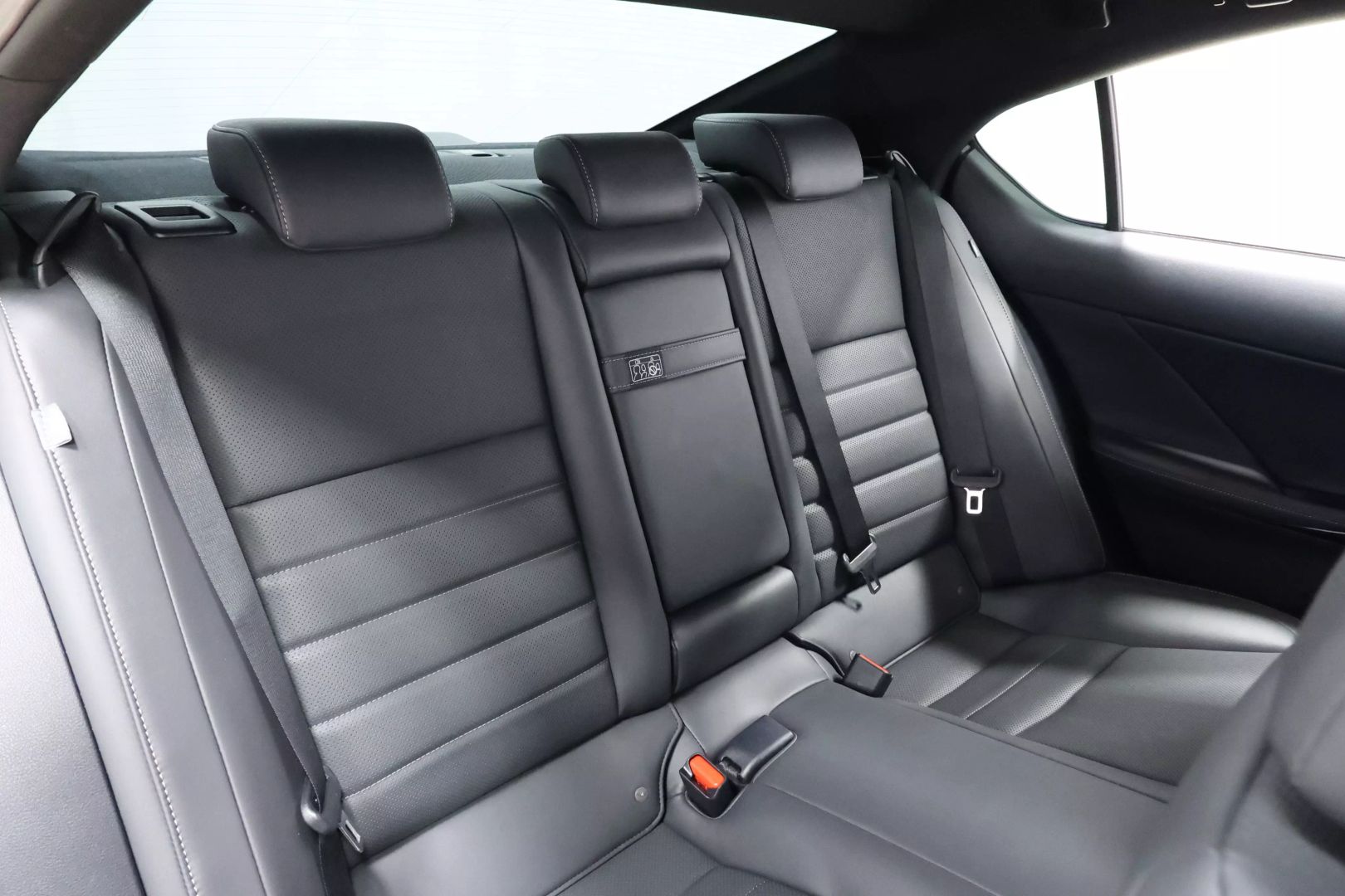 2023 Lexus Is - Image 75
