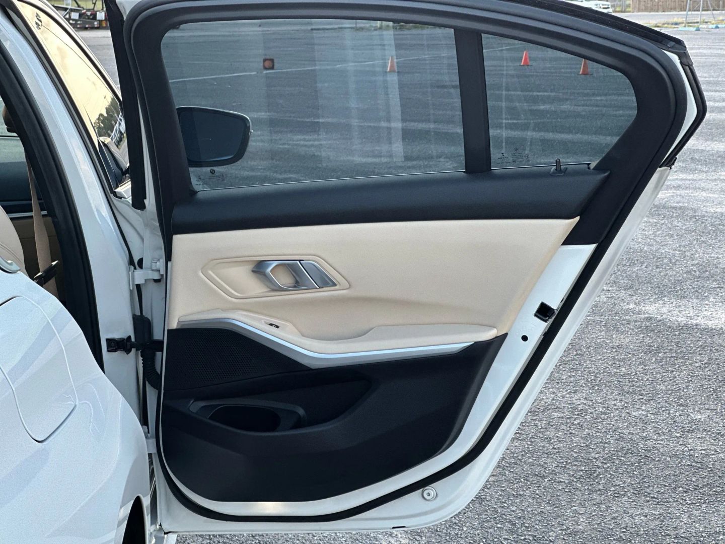 2020 BMW 3 SERIES SEDAN 4-CYL, TURBO, 2.0 LITER 330I SEDAN 4D