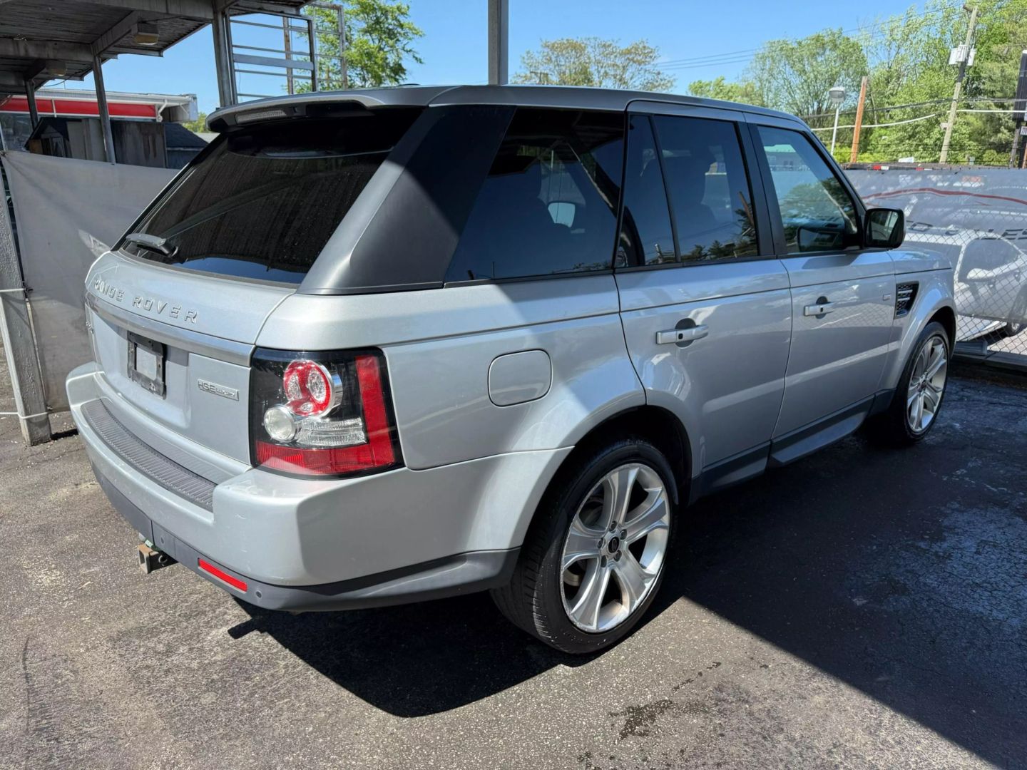 2013 Land Rover Range Rover Sport - Image 12