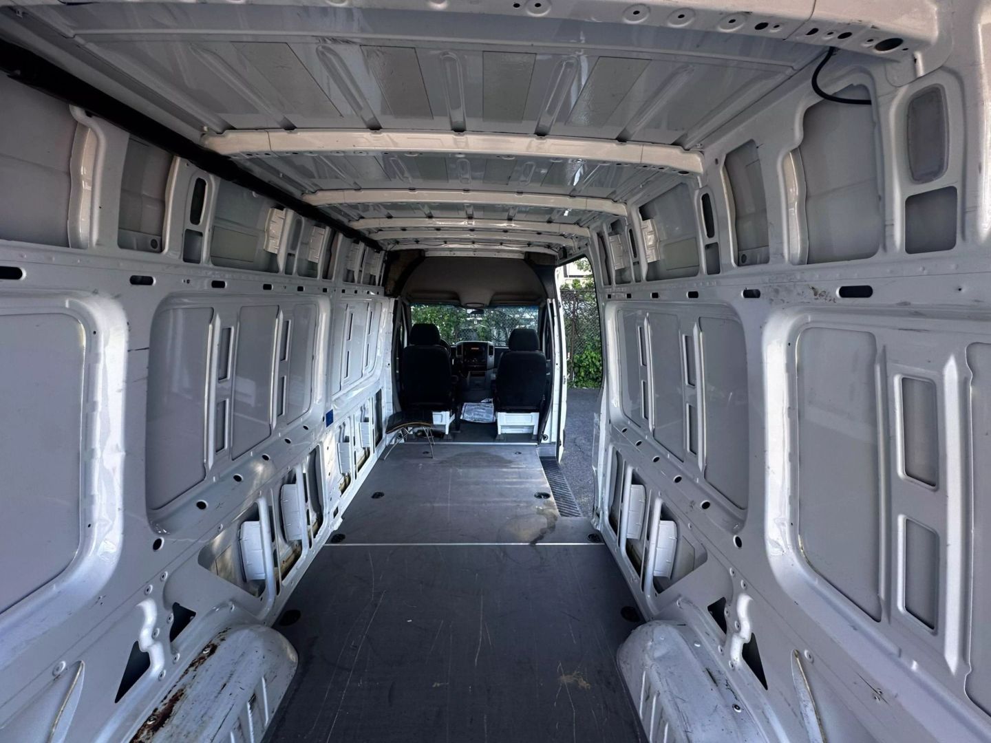 2013 Mercedes-benz Sprinter 2500 Cargo - Image 36