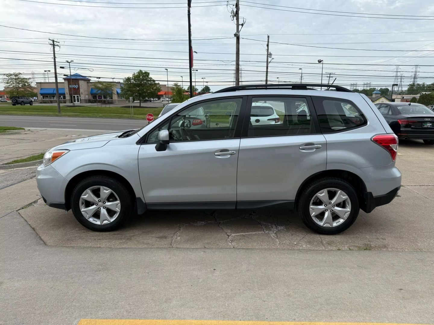 2015 Subaru Forester - Image 6