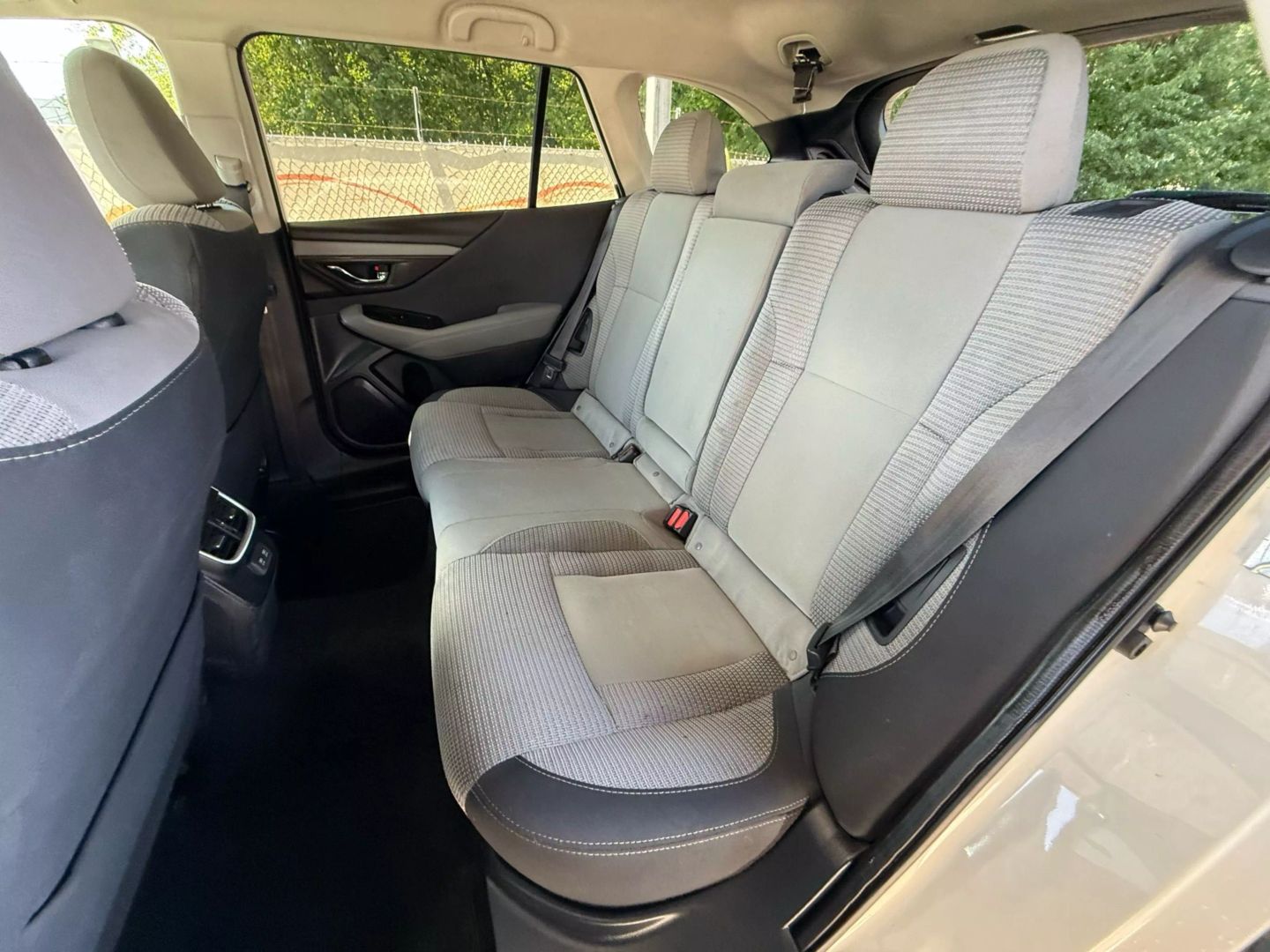 2022 Subaru Outback - Image 19
