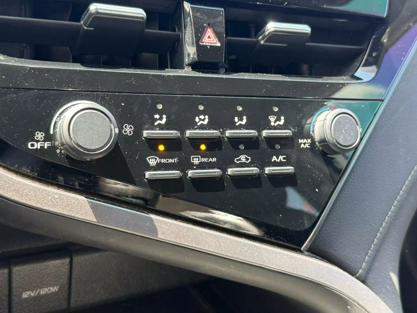 2021 Toyota Camry - Image 37