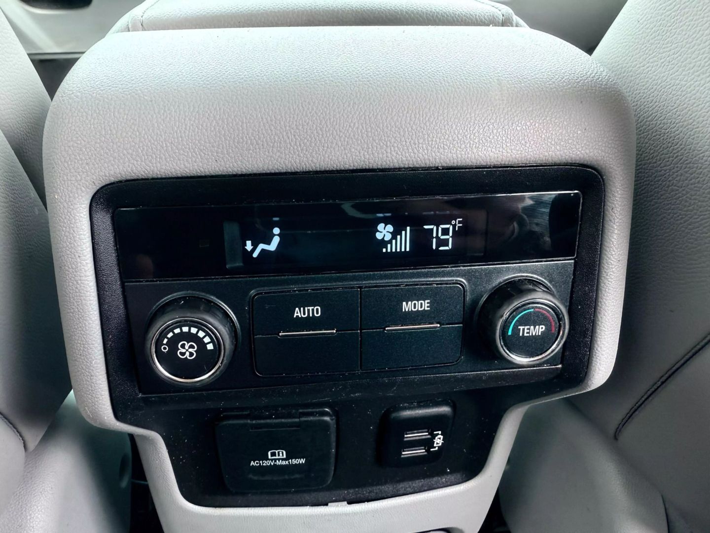 2018 Gmc Acadia - Image 26