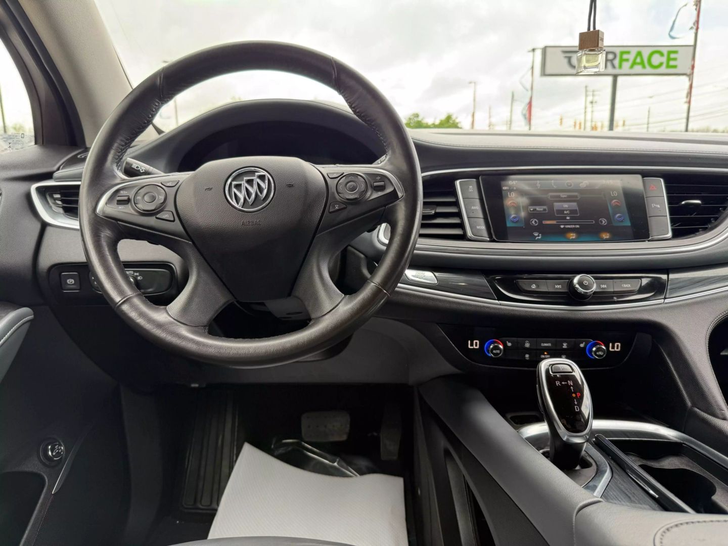 2019 Buick Enclave - Image 30