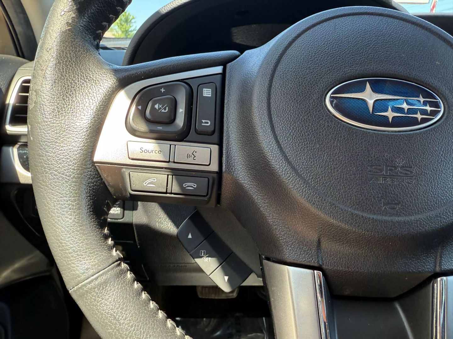 2017 Subaru Forester - Image 32