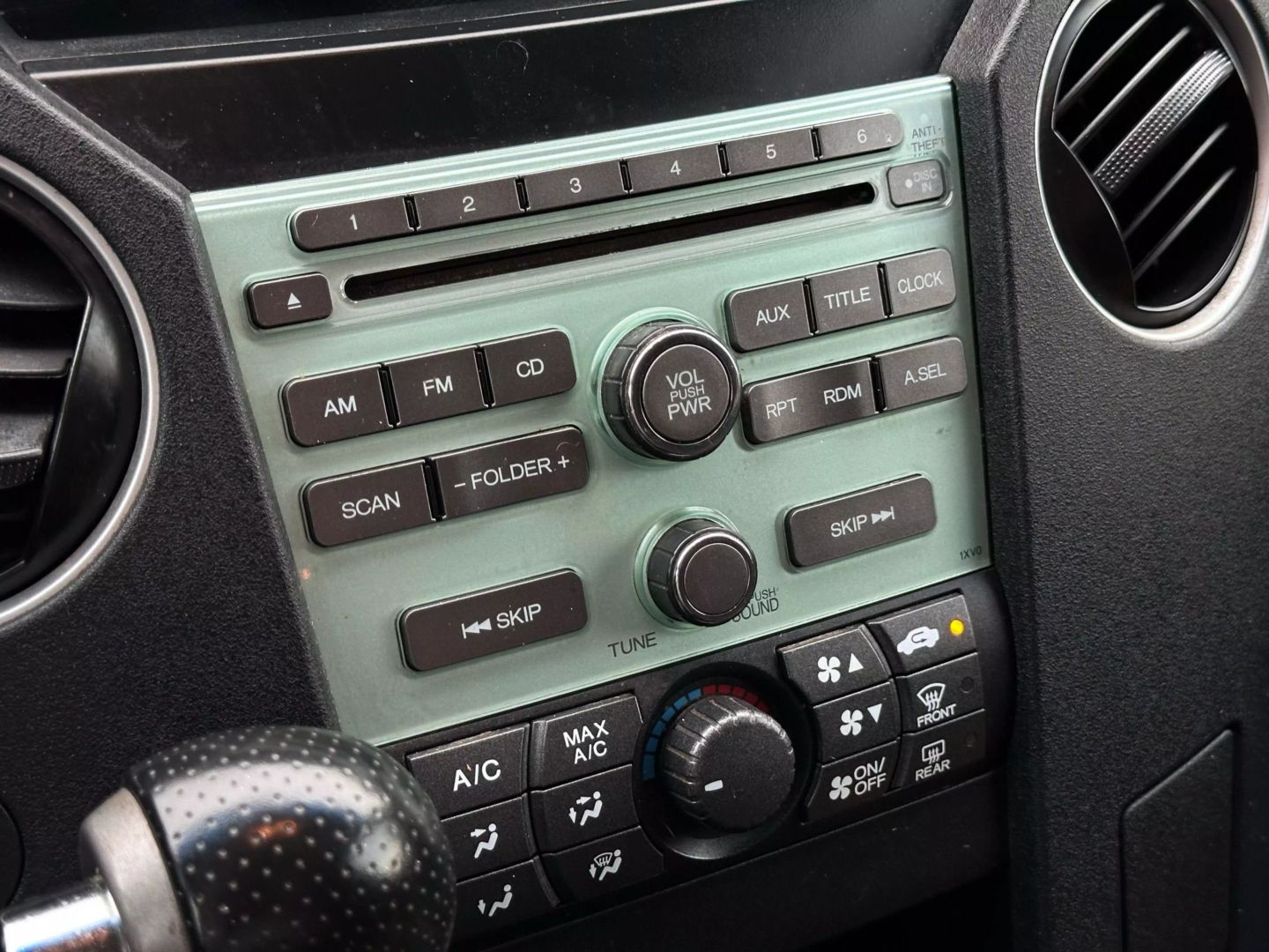 2011 Honda Pilot - Image 30