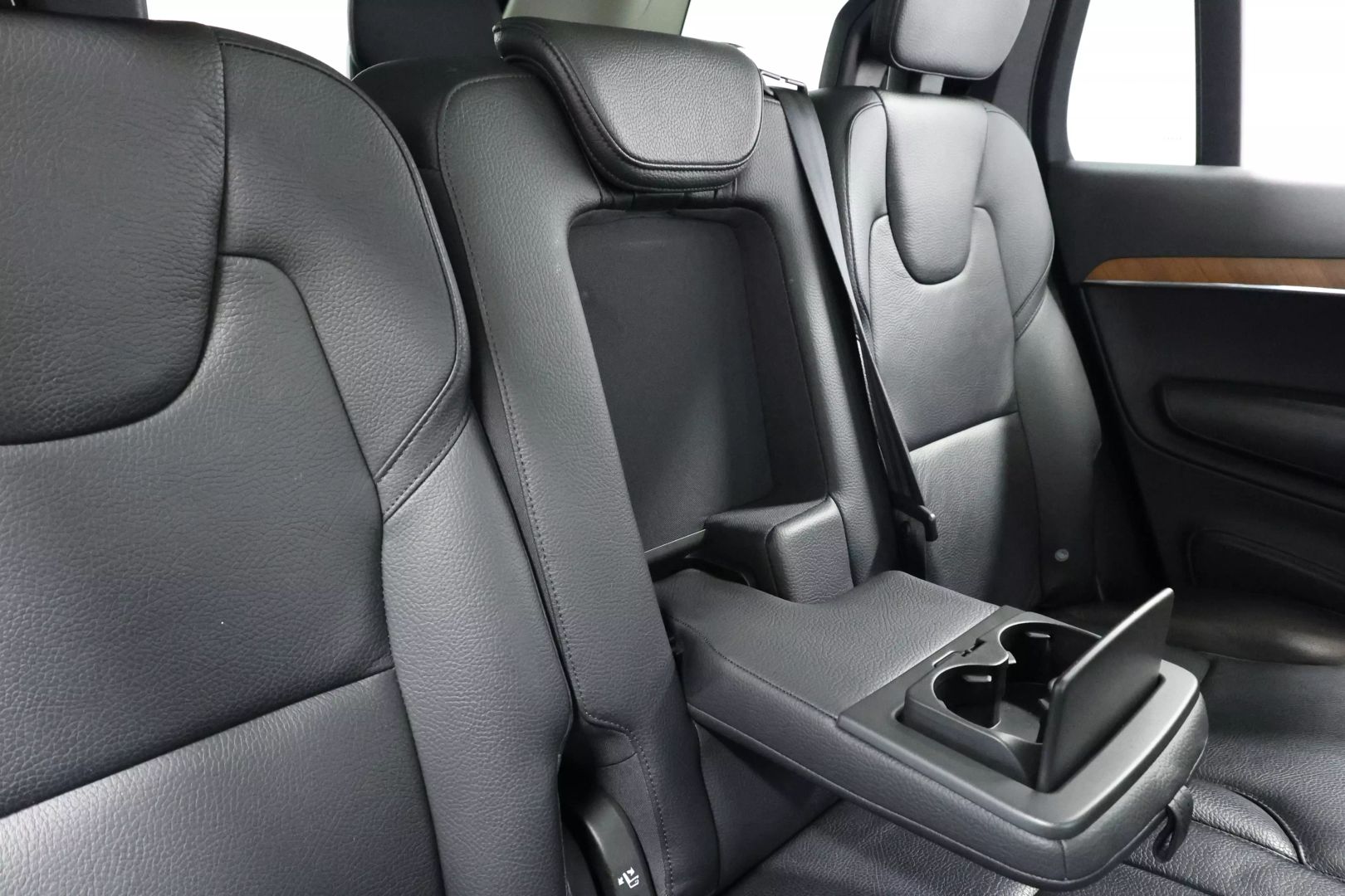 2022 Volvo Xc90 - Image 84