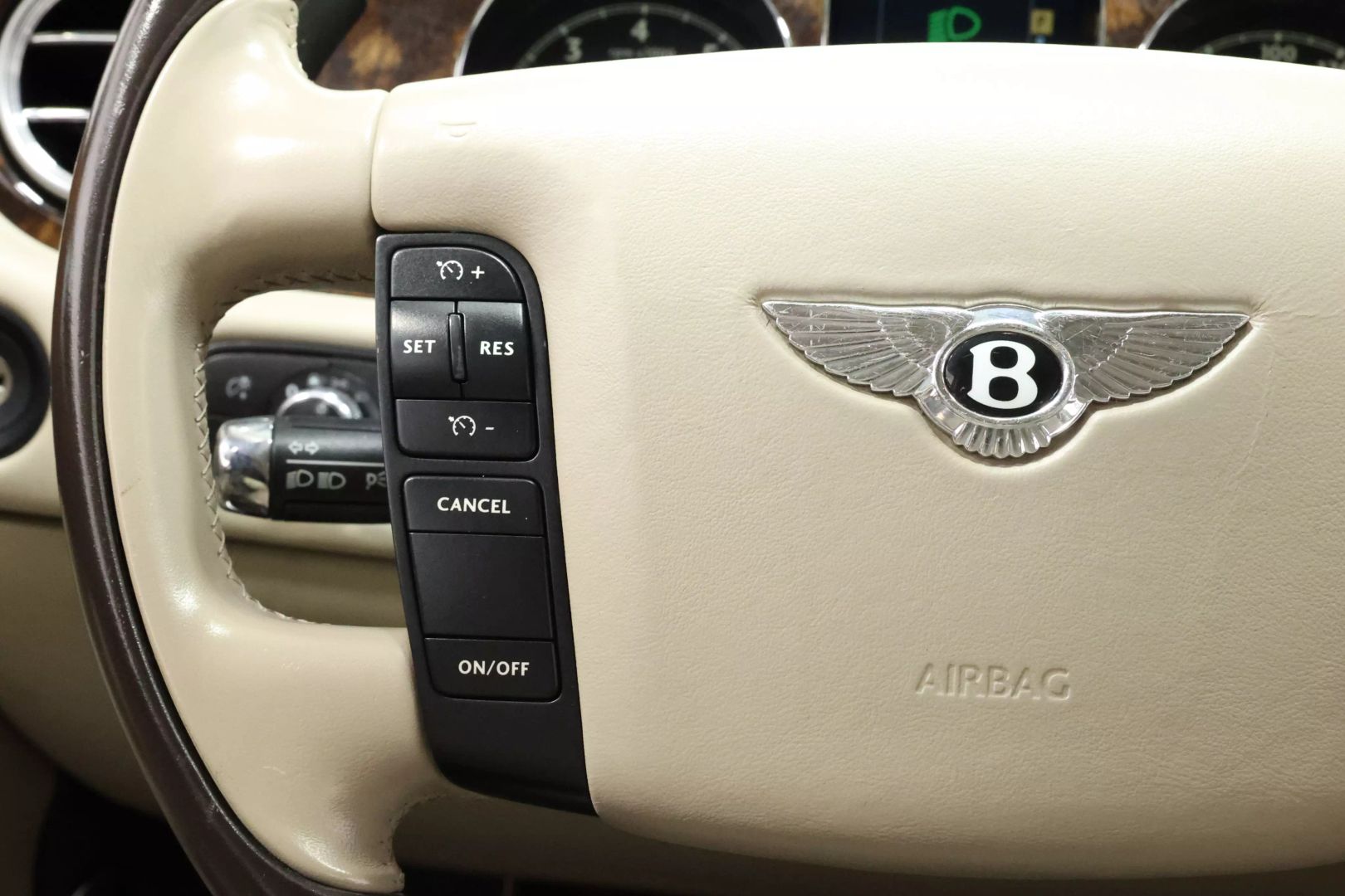 2008 Bentley Continental - Image 25