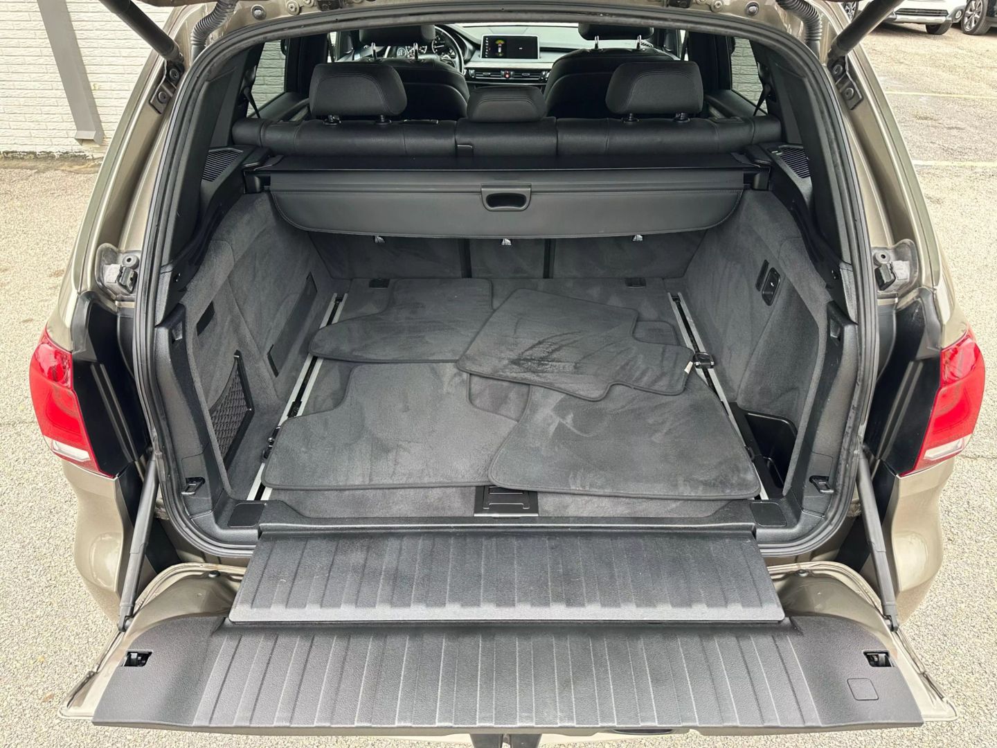 2018 Bmw X5 - Image 33