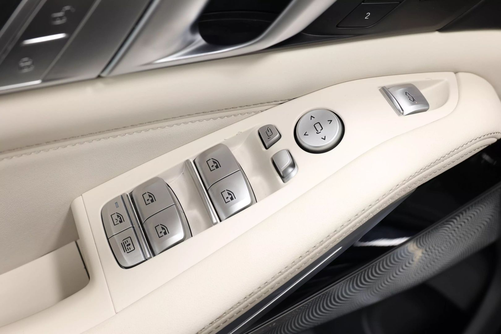 2019 Bmw X7 - Image 10