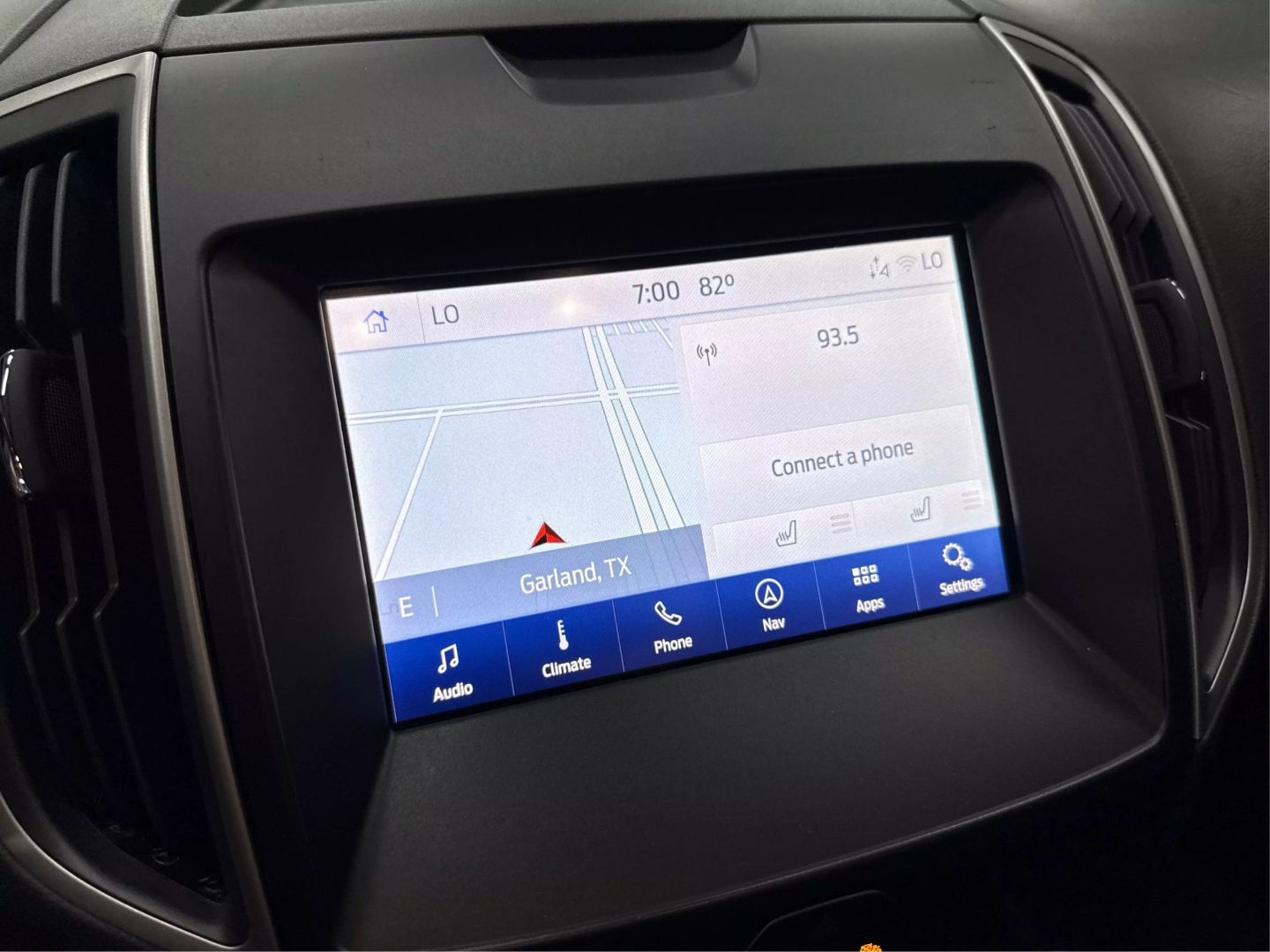 2020 Ford Edge - Image 23