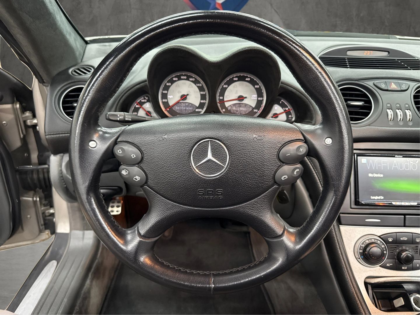 2006 Mercedes-benz Sl-class - Image 38