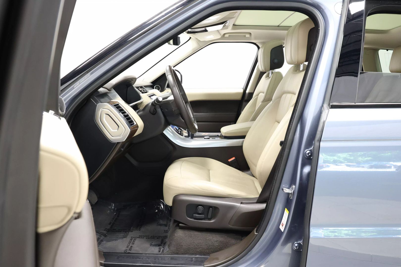 2021 Land Rover Range Rover Sport - Image 15