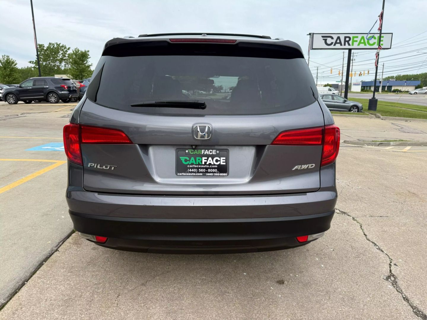 2016 Honda Pilot - Image 10