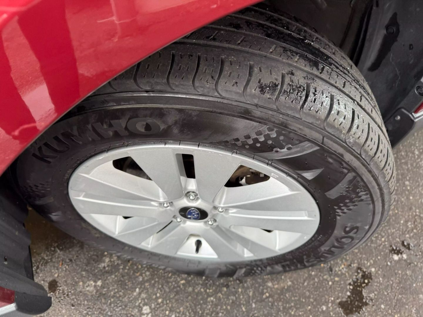 2017 Subaru Outback - Image 38