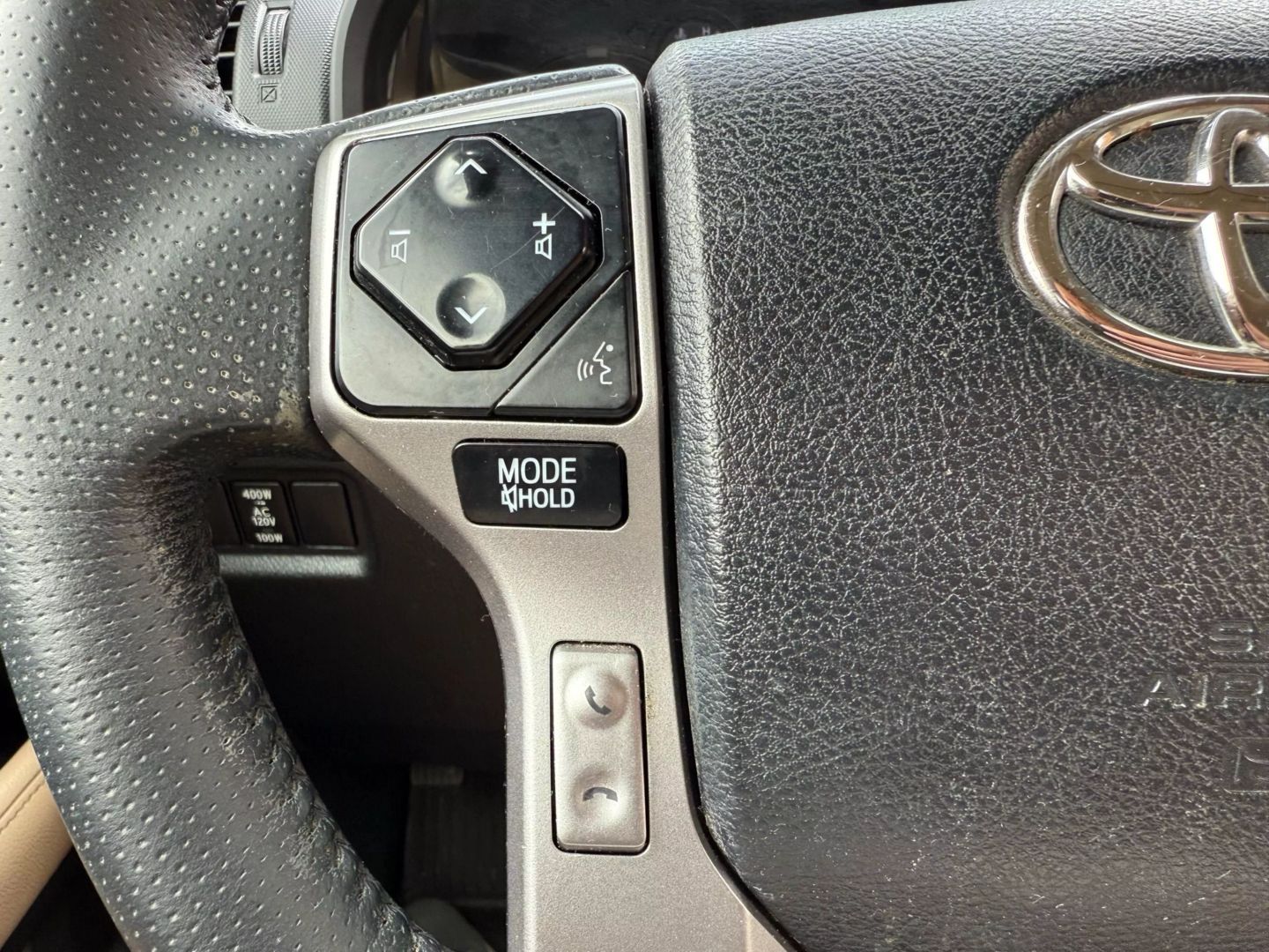 2020 Toyota 4runner - Image 26