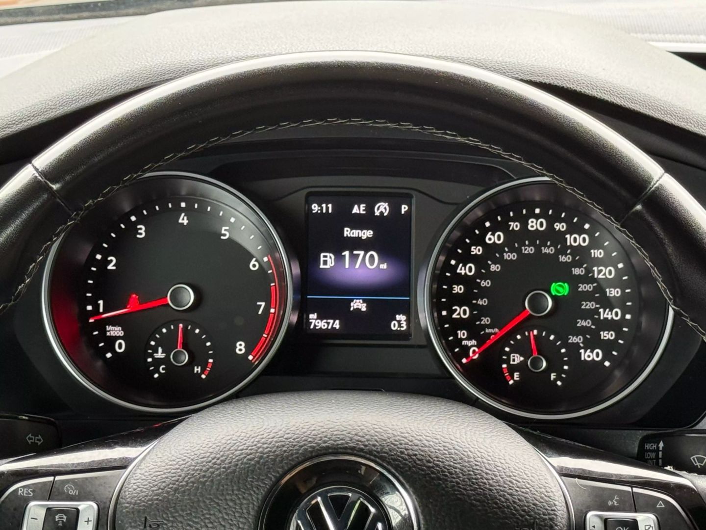 2021 Volkswagen Tiguan - Image 37