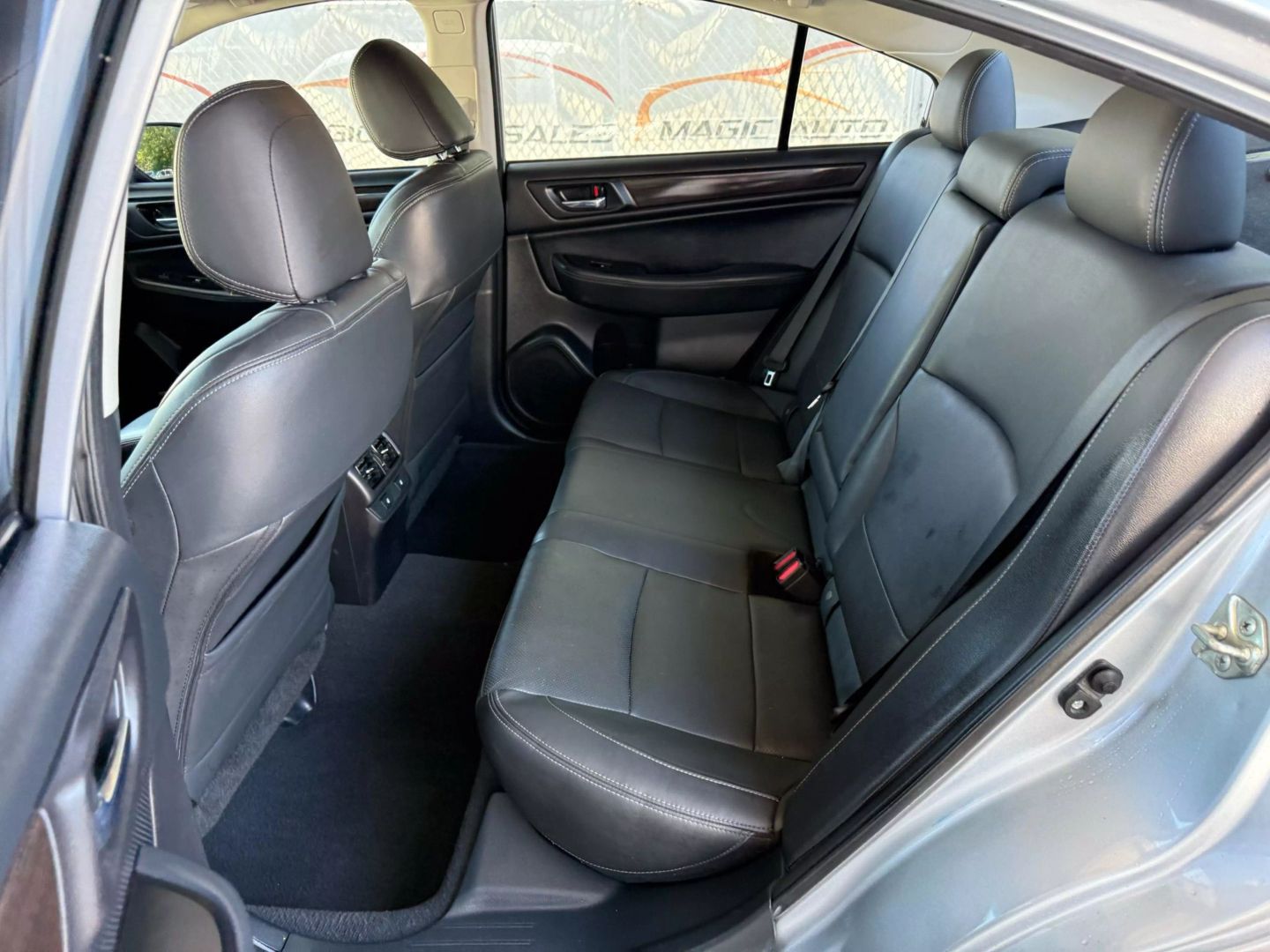 2015 Subaru Legacy - Image 18