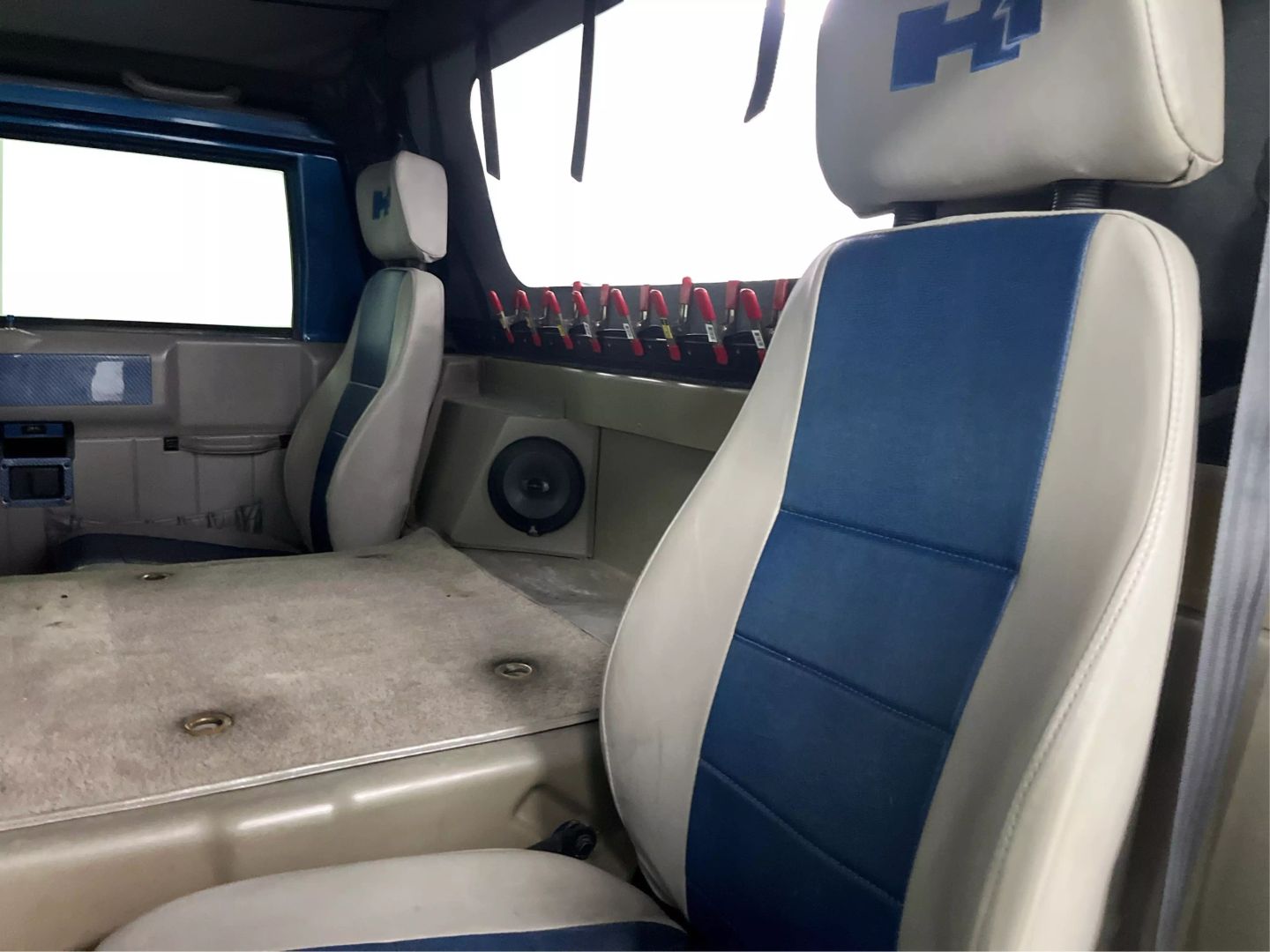 1996 Hummer H1 - Image 15