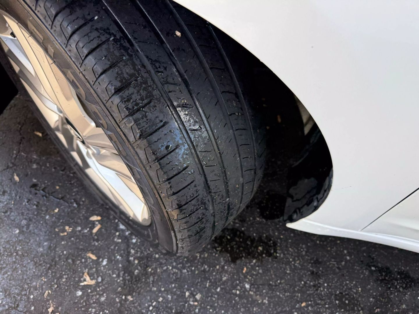 2019 Hyundai Elantra - Image 38