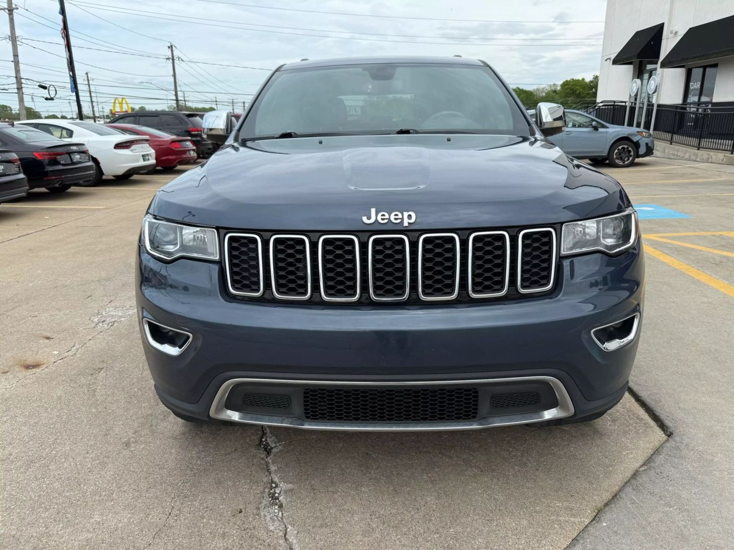 2020 Jeep Grand Cherokee - Image 2