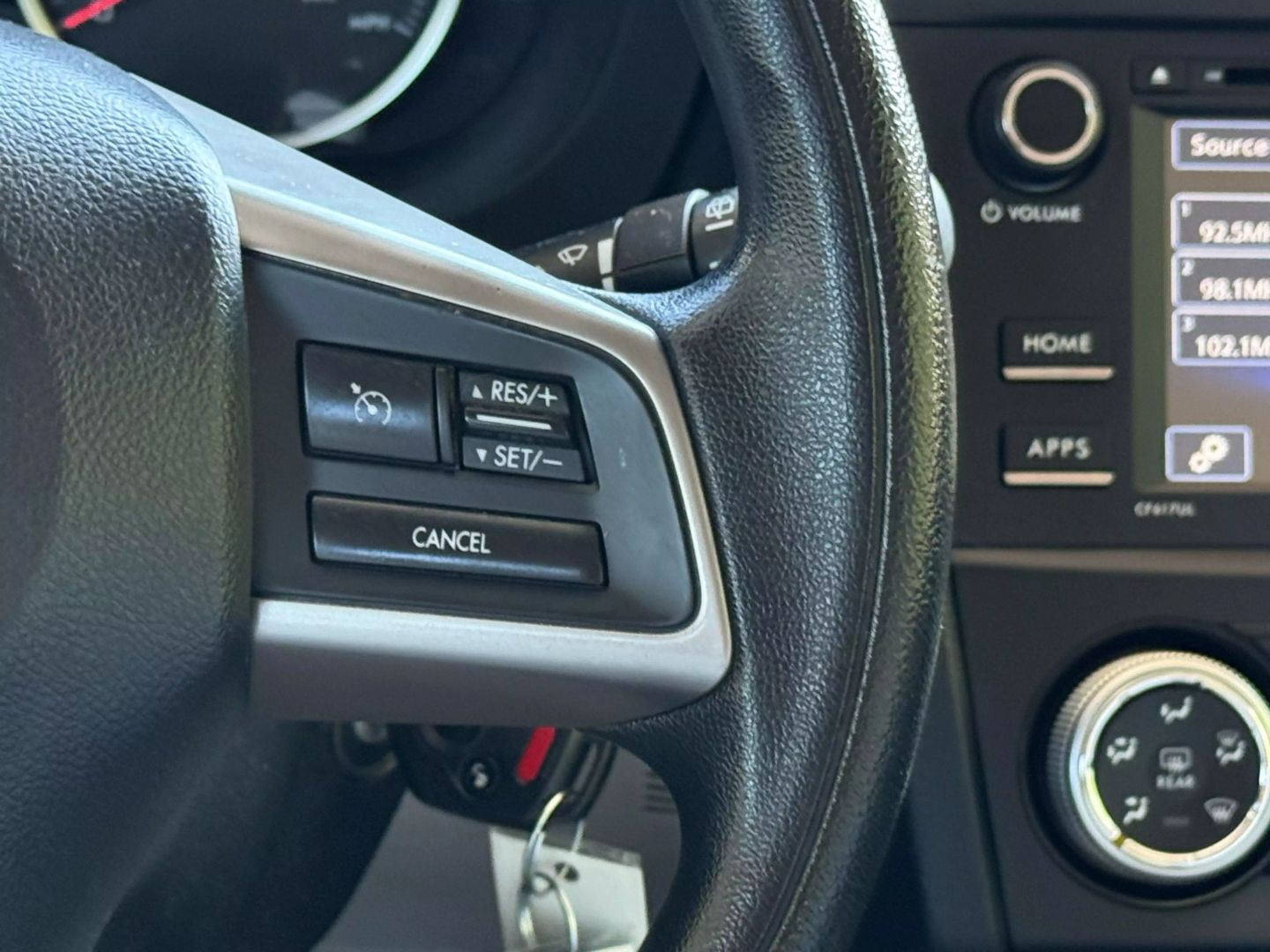 2016 Subaru Forester - Image 32