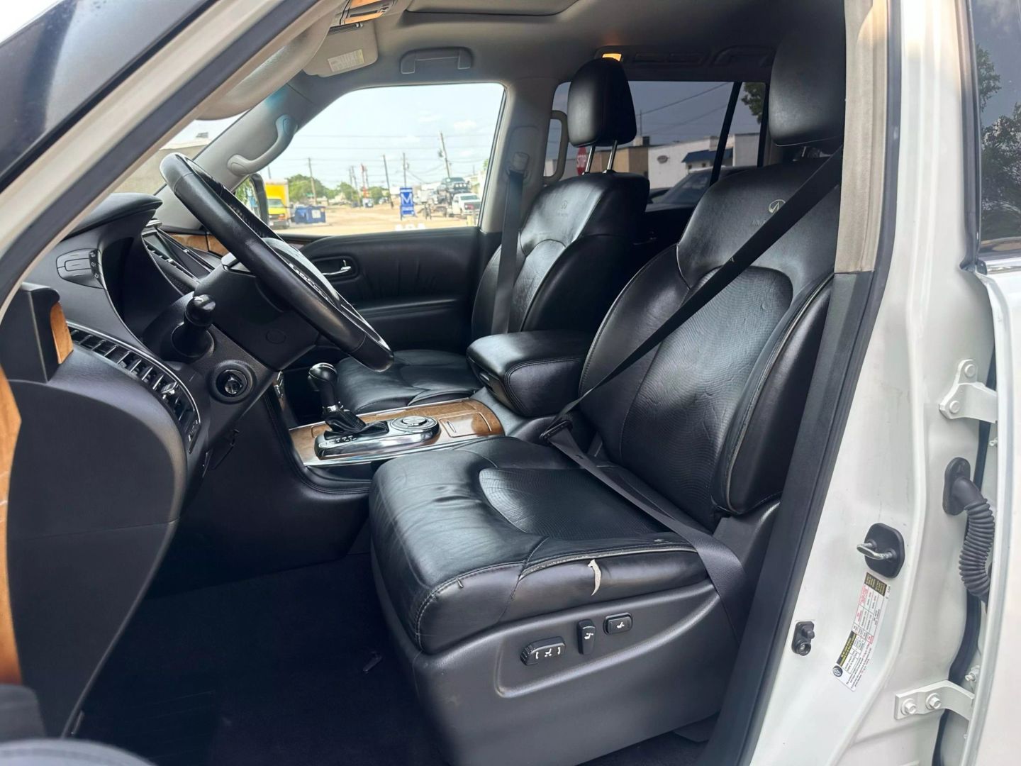 2013 Infiniti Qx - Image 16