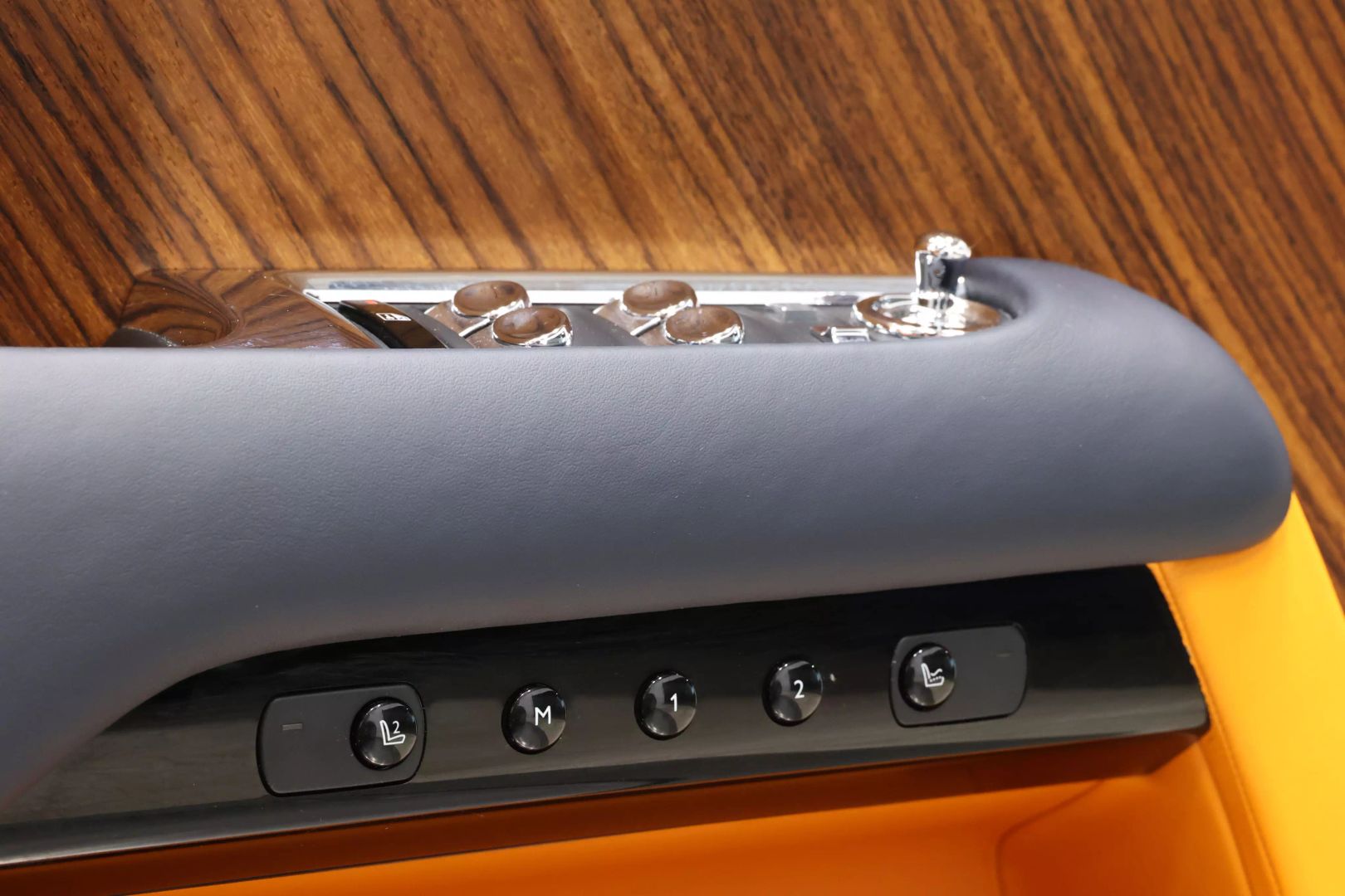 2016 Rolls-royce Dawn - Image 11