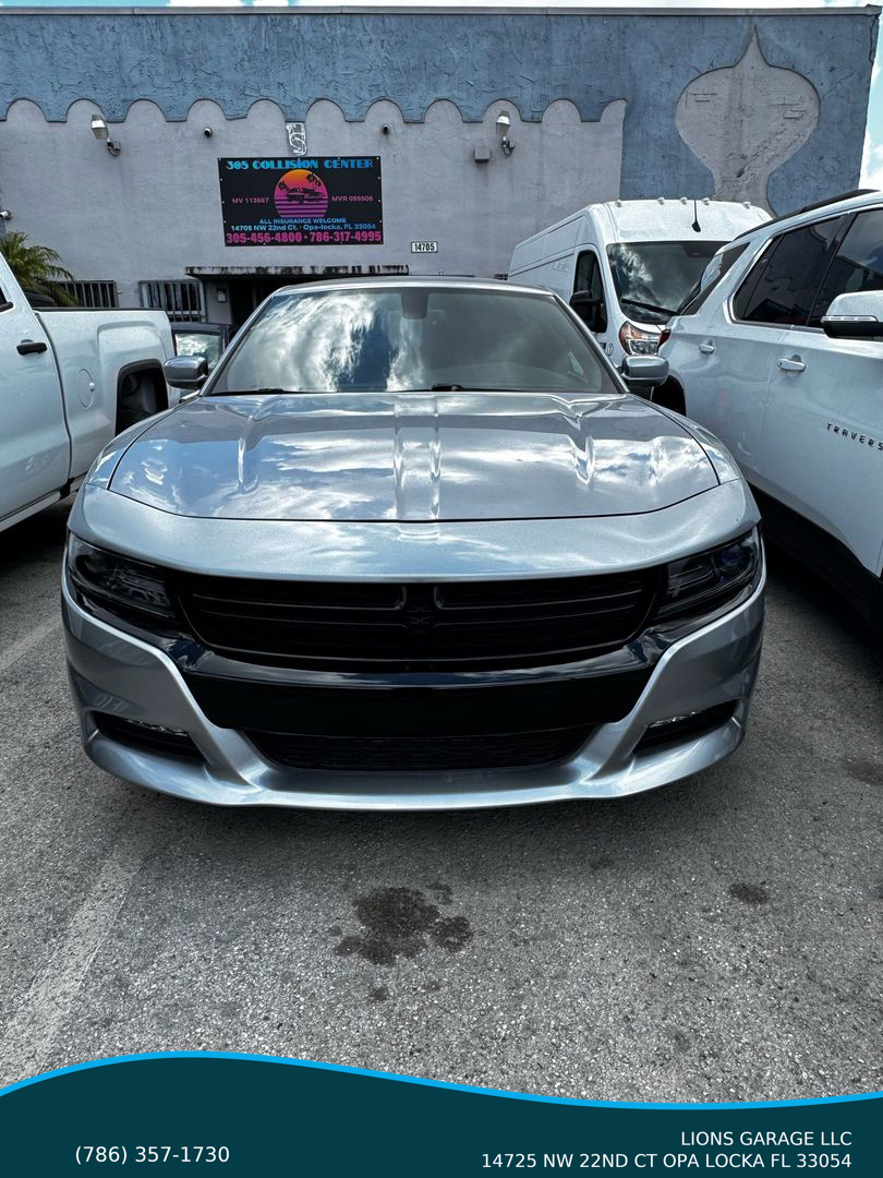 2016 Dodge Charger R/T's photo