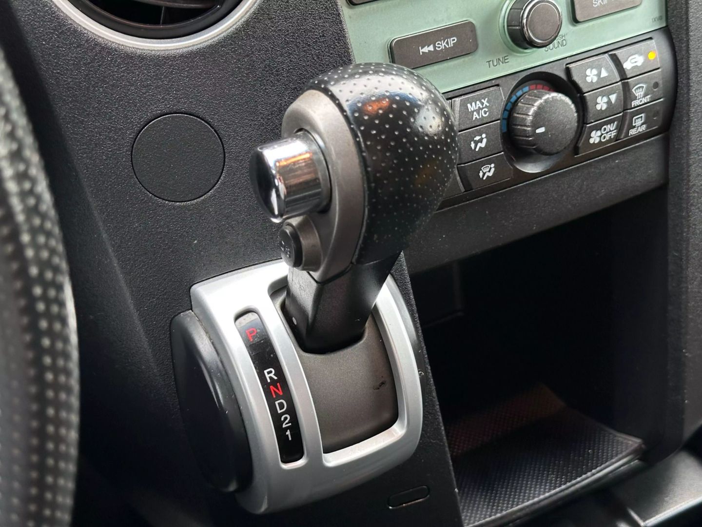 2011 Honda Pilot - Image 31