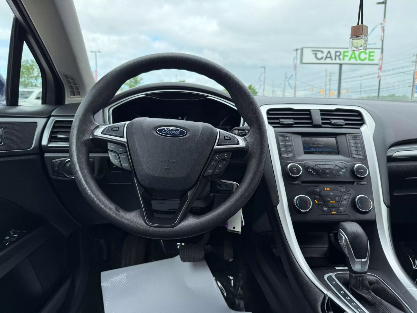 2013 Ford Fusion - Image 25