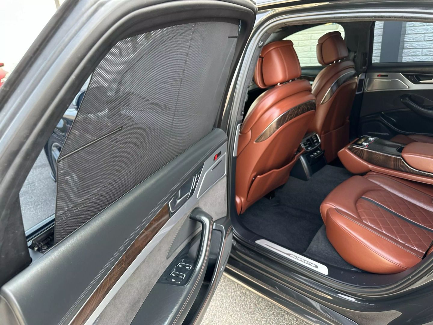 2017 Audi A8 - Image 37