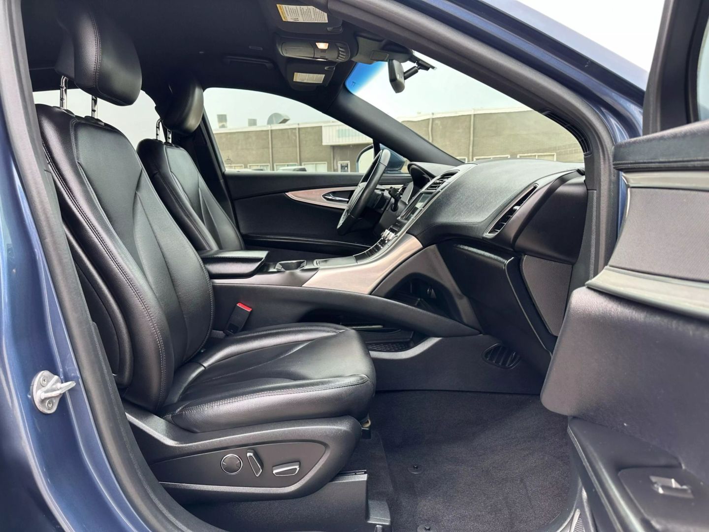 2019 Lincoln Nautilus - Image 22