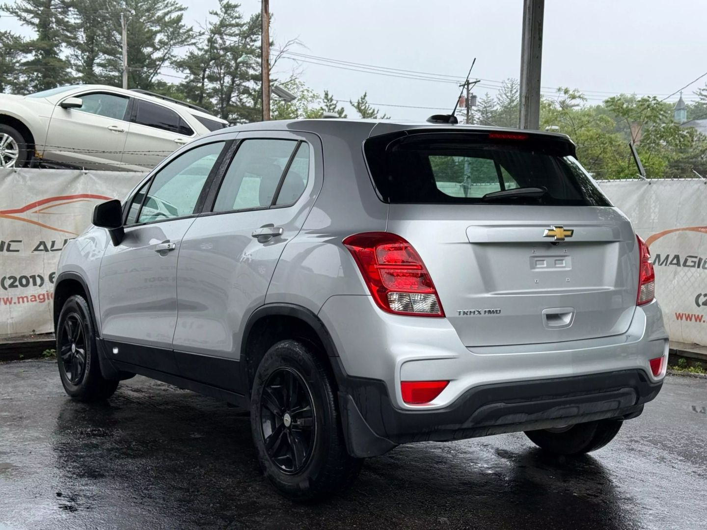 2020 Chevrolet Trax - Image 11