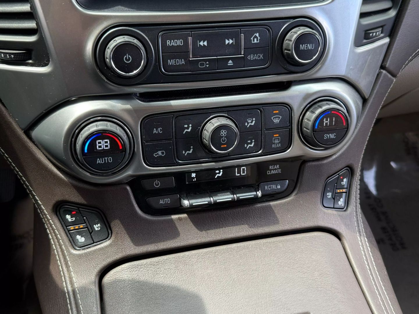 2016 Chevrolet Tahoe - Image 43