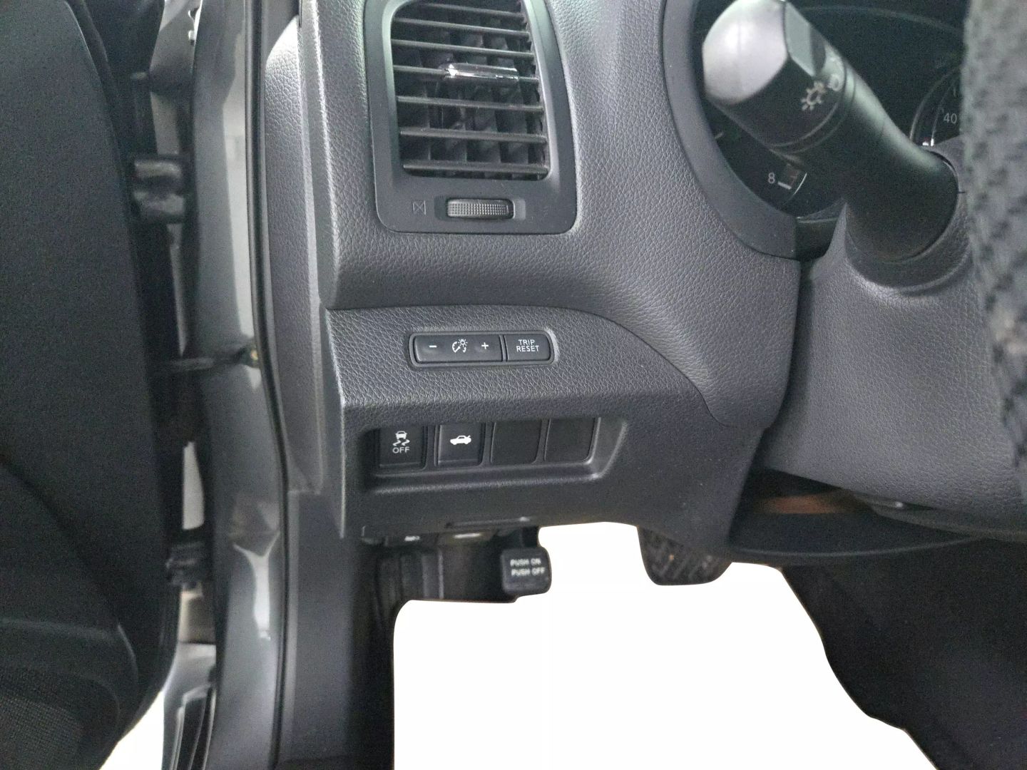 2015 Nissan Altima - Image 18