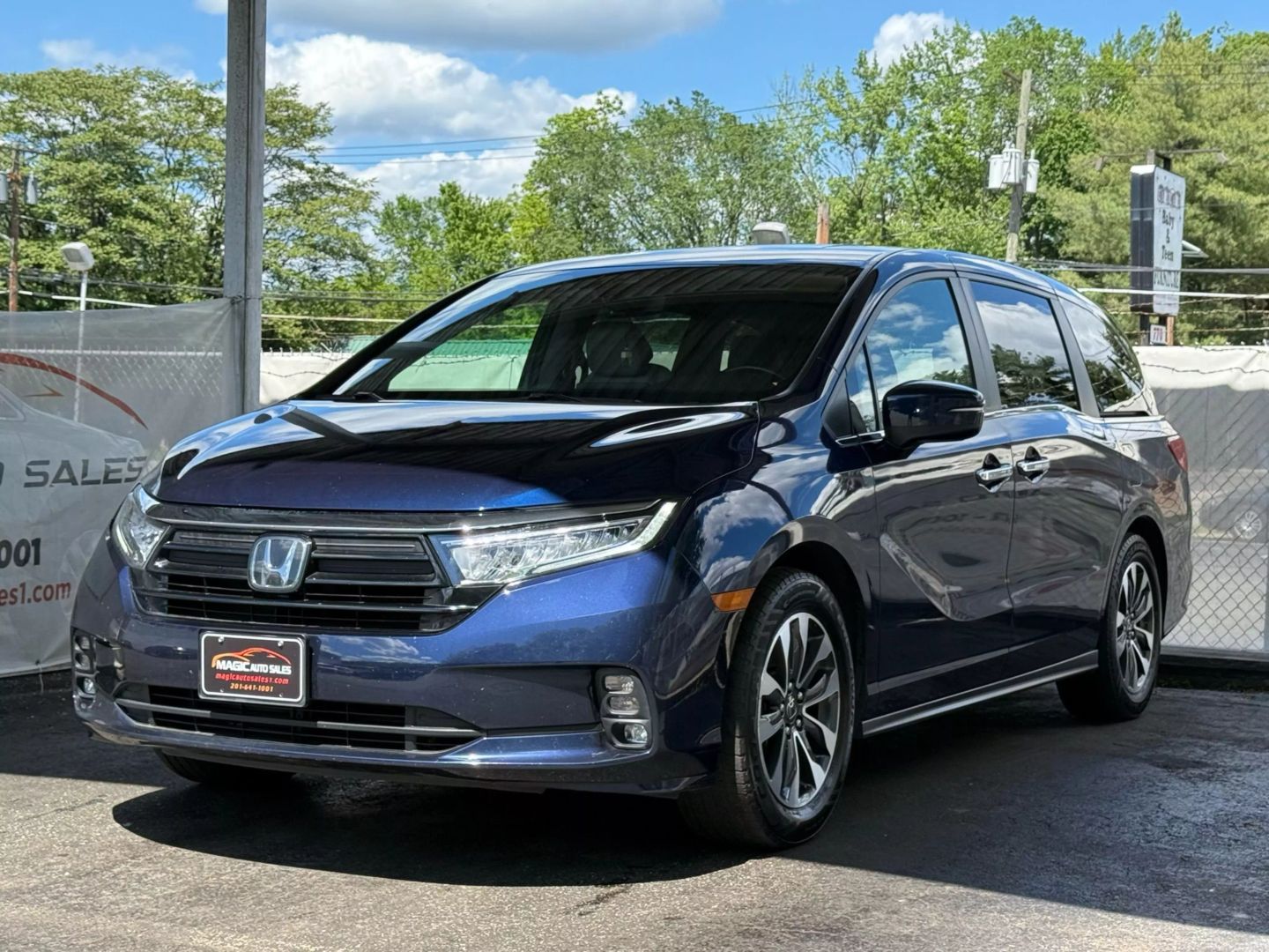 2022 Honda Odyssey - Image 3