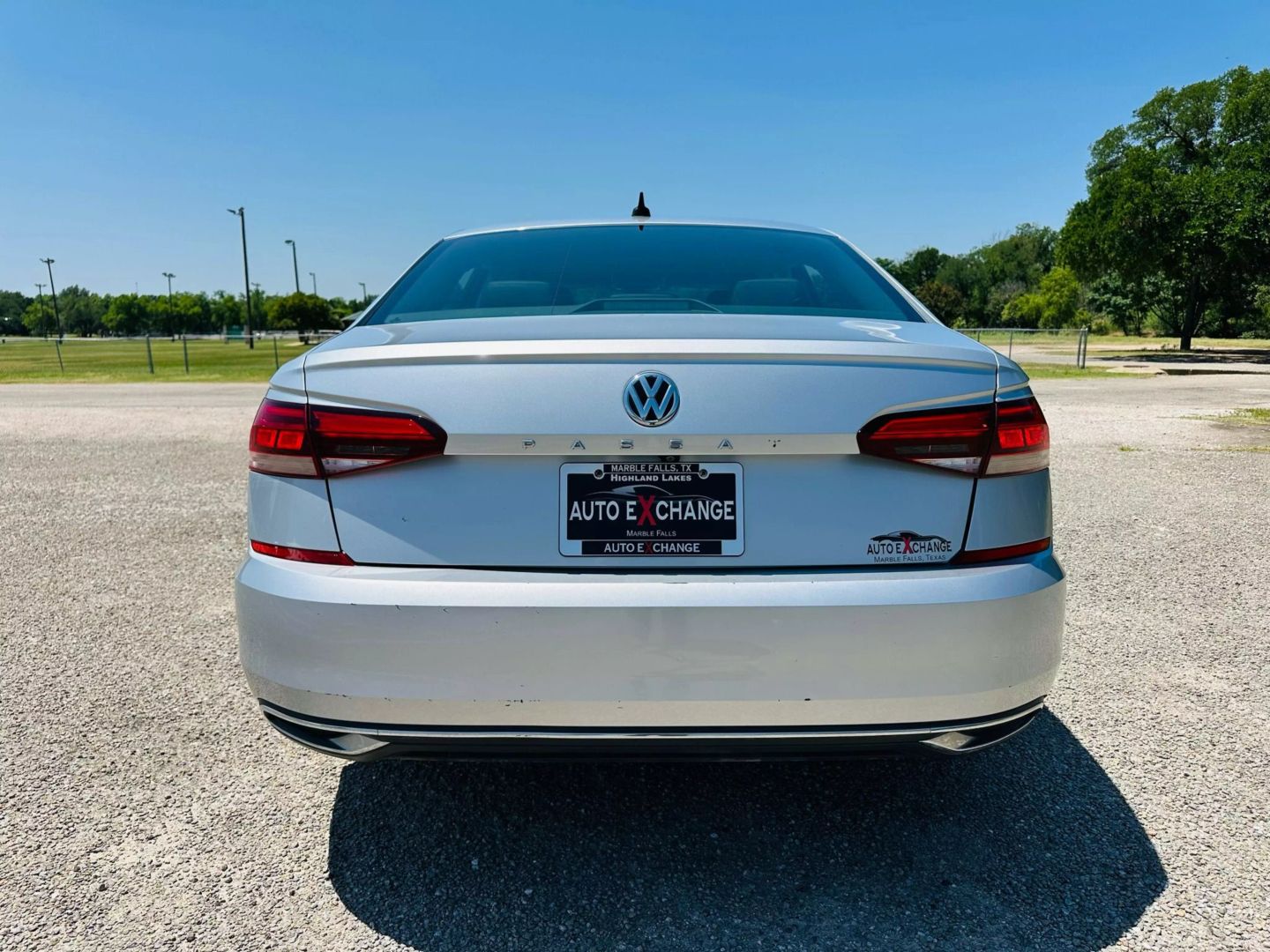 2020 Volkswagen Passat - Image 7