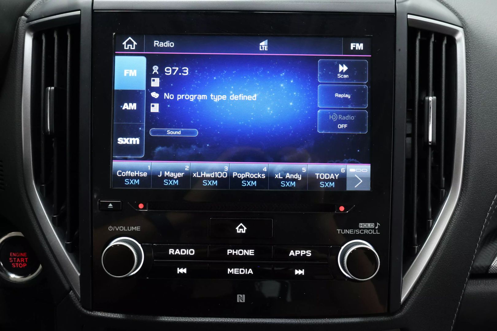 2021 Subaru Forester - Image 30