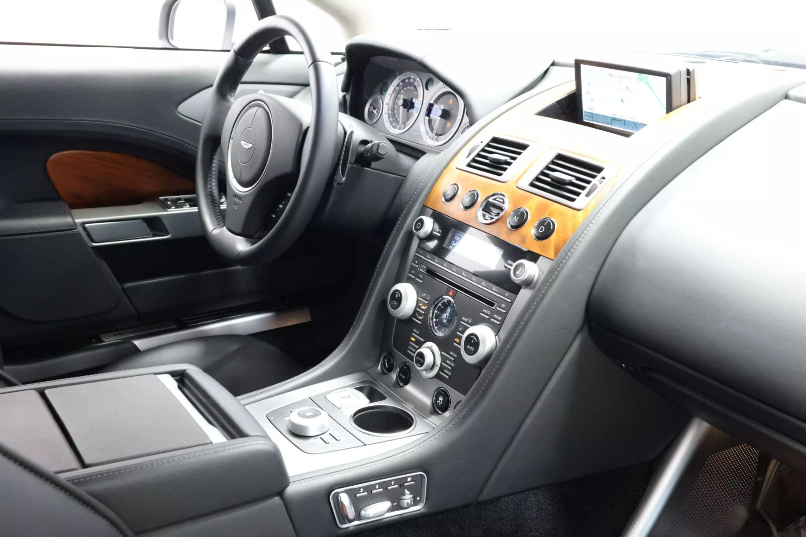 2011 Aston Martin Rapide - Image 94