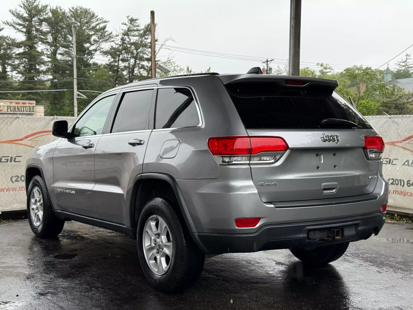2015 Jeep Grand Cherokee - Image 9