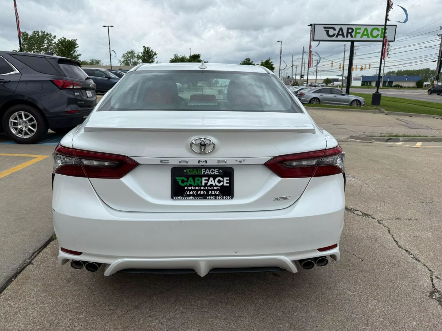 2022 Toyota Camry - Image 9