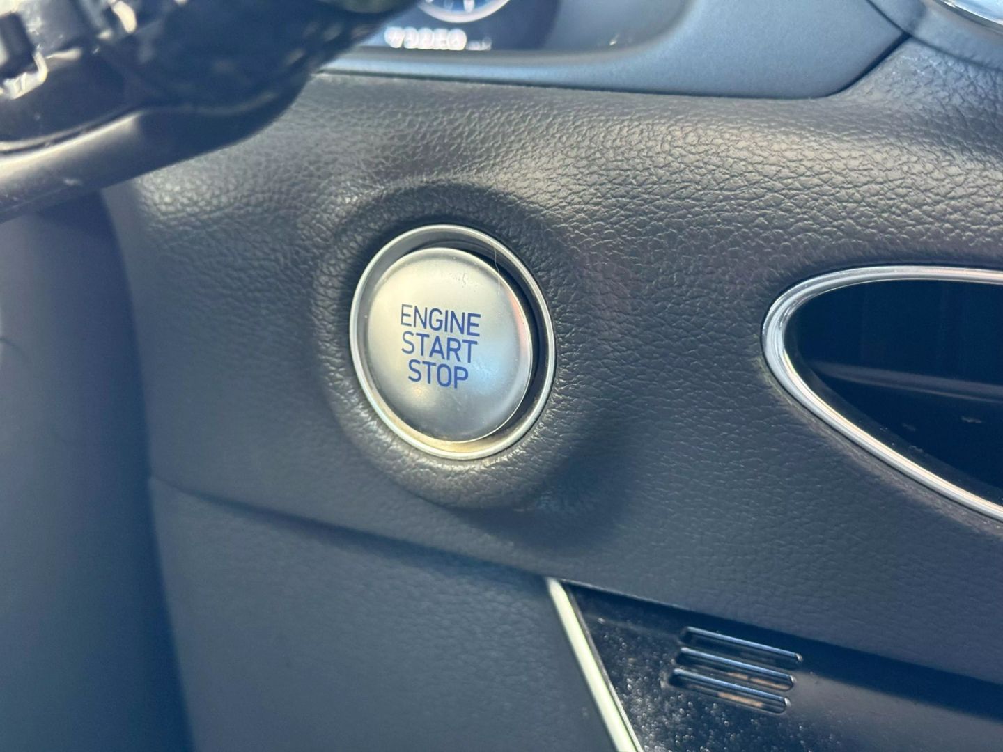 2021 Hyundai Sonata - Image 30