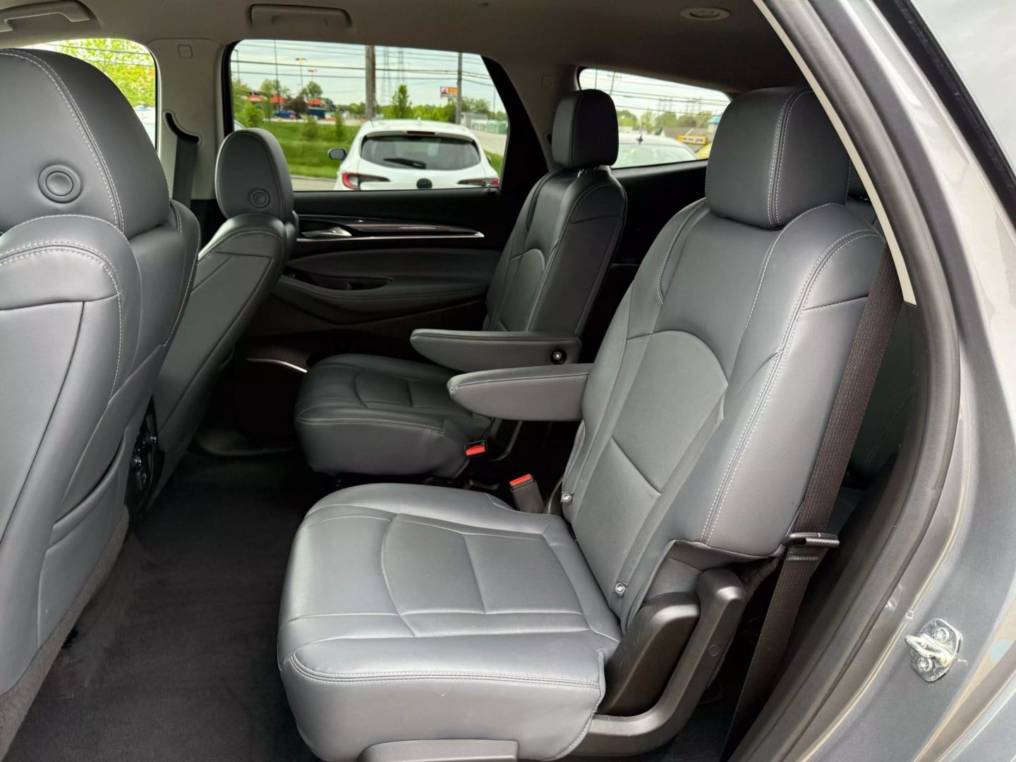 2019 Buick Enclave - Image 22