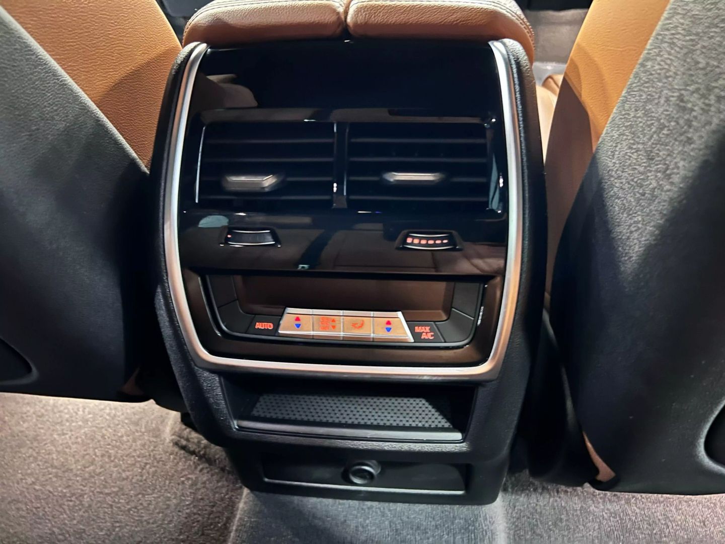 2019 Bmw X5 Xdrive50i Sport Utility 4d - Image 27