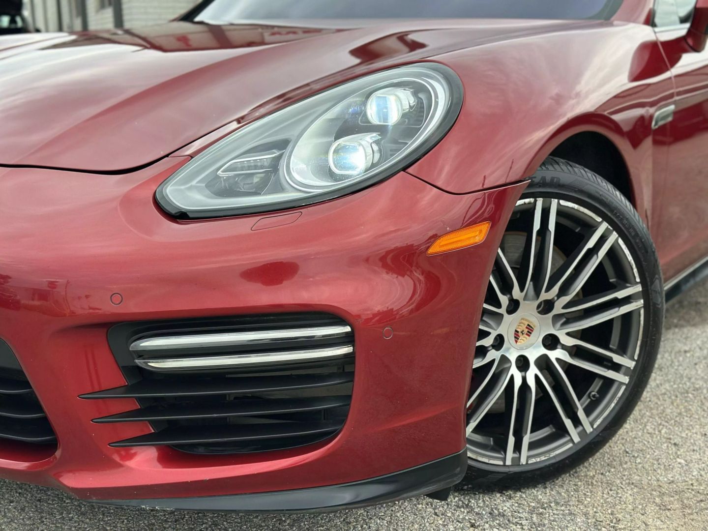 2014 Porsche Panamera - Image 4